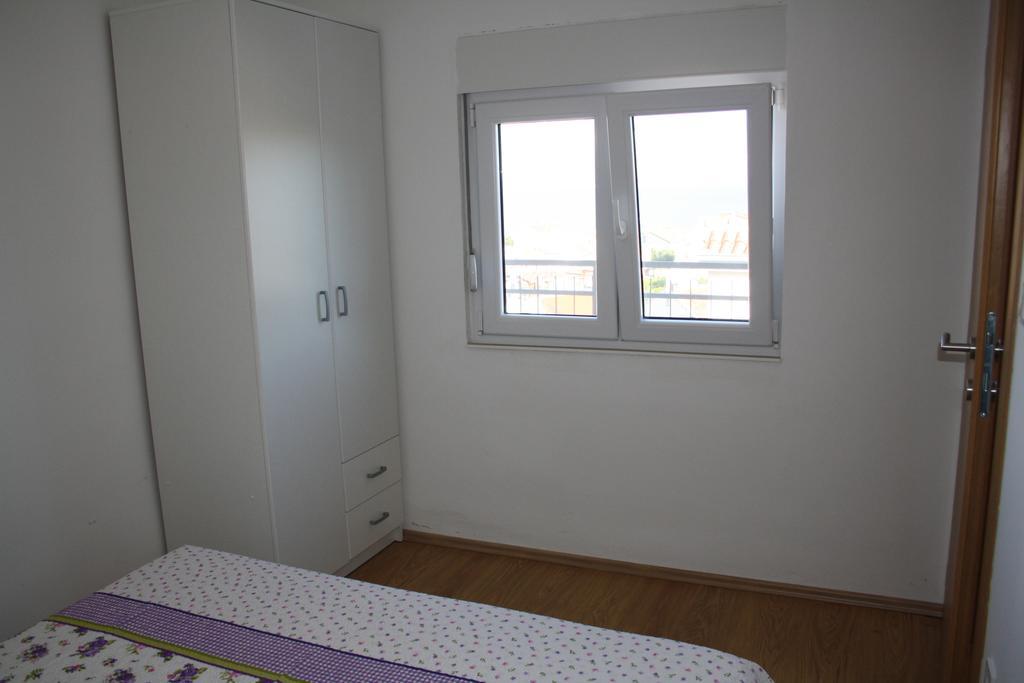 Apartments Suker Trogir Exterior foto